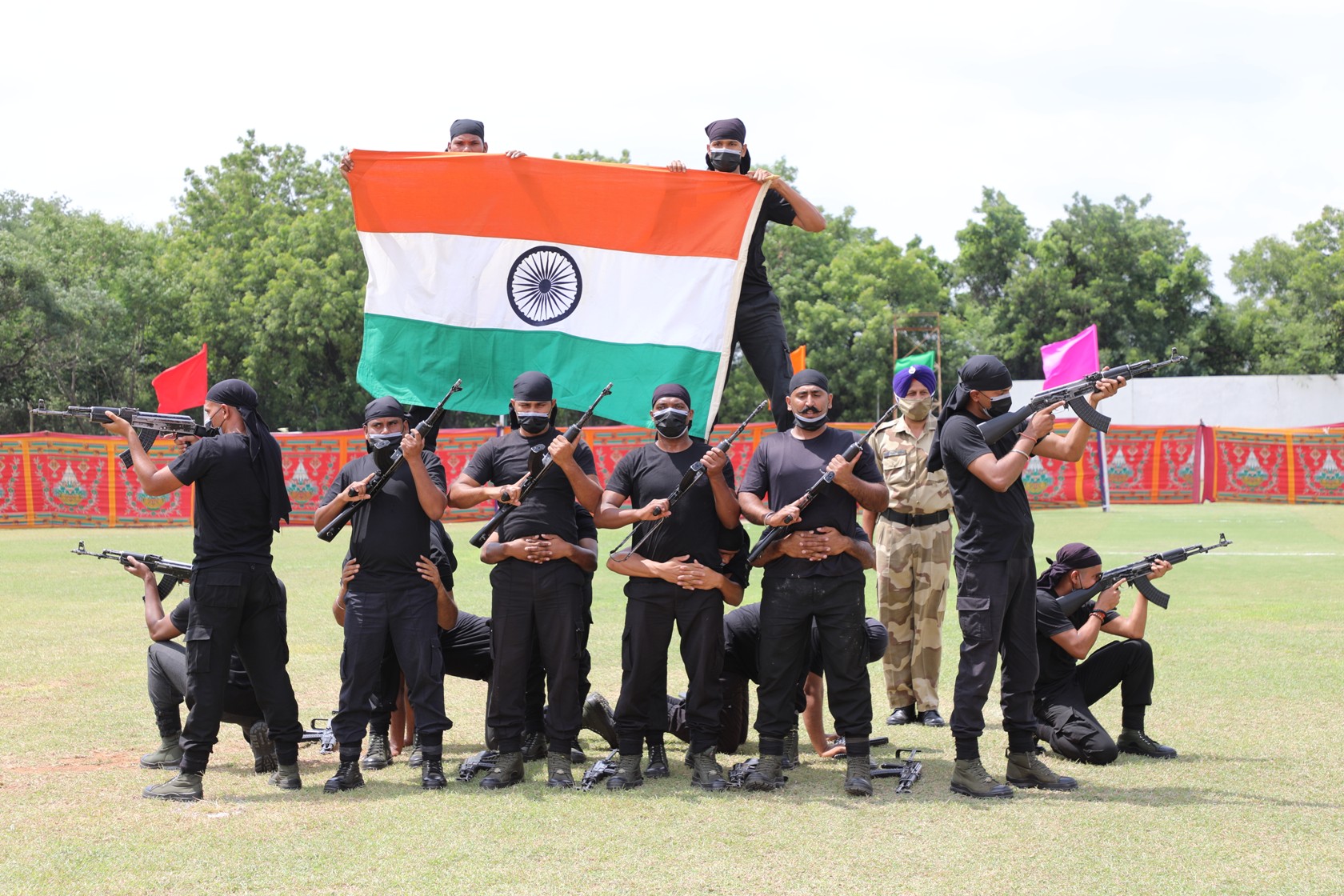 Demonstration by CISF Commandos.