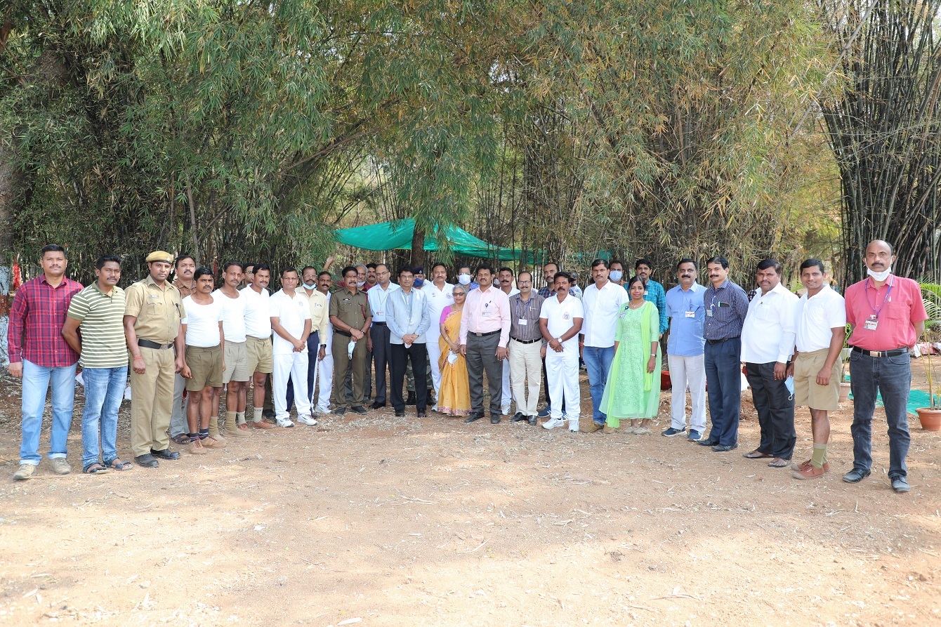 Group photo of the NFCian at the Bamboo garden.