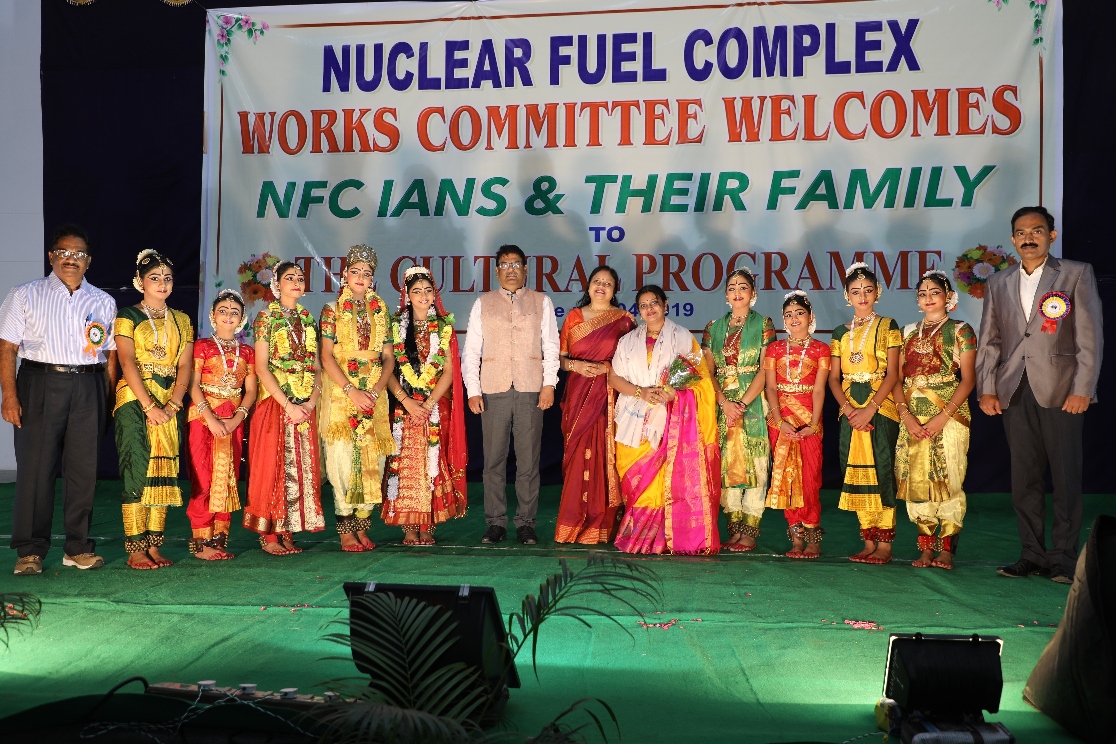 Dr. Dinesh Srivastava, CE, NFC with artistes