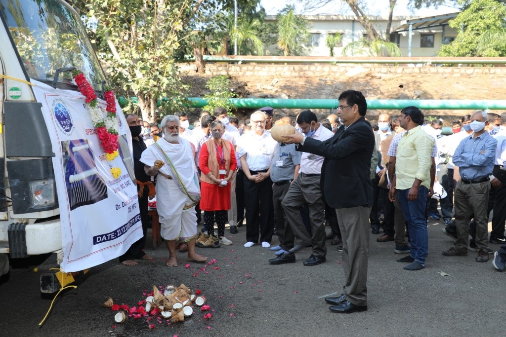 Dr Dinesh Srivastava, Chairman & Chief Executive, NFC performing pooja.