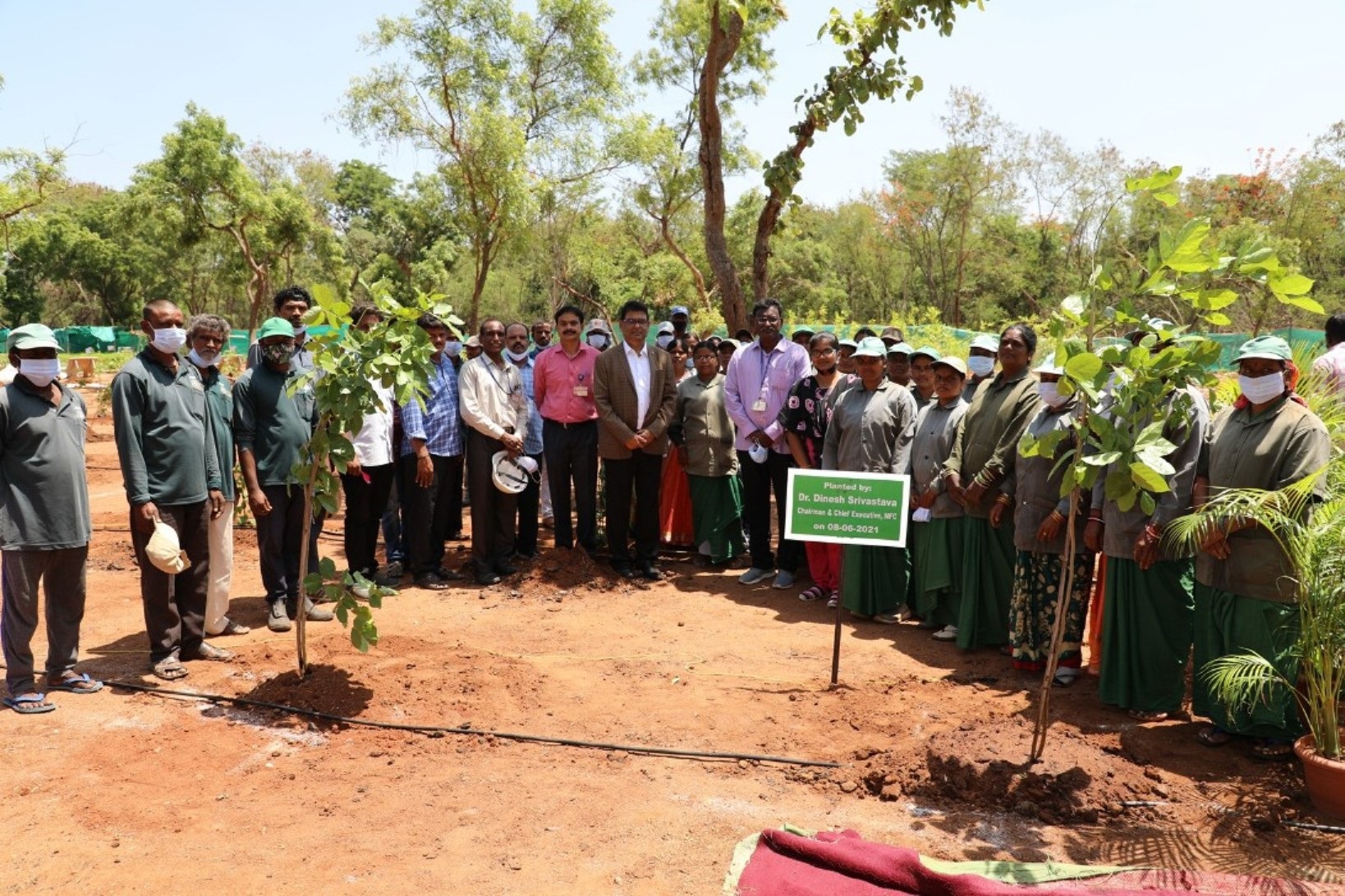 Group photo with horticulture team.