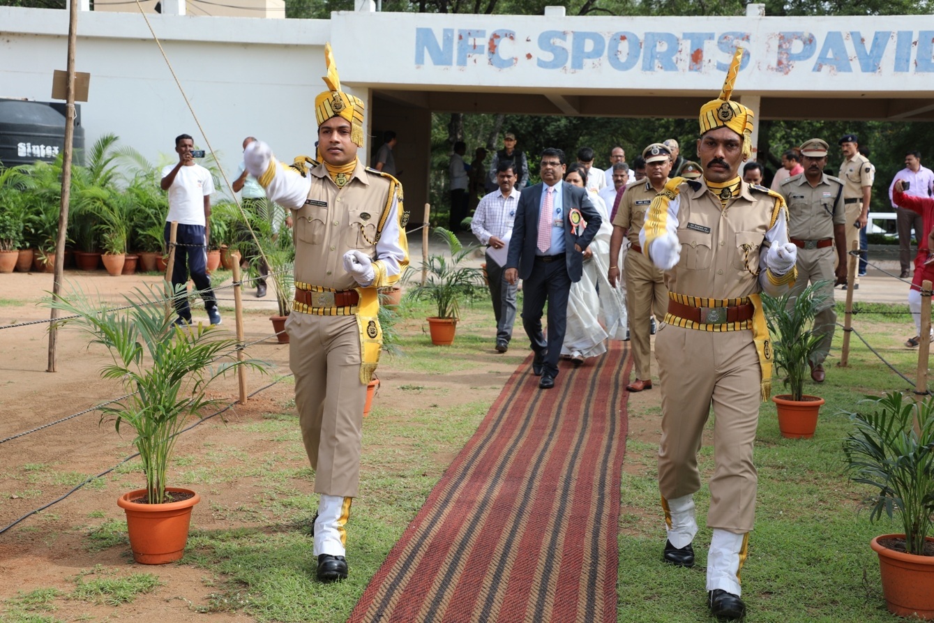 Arrival of the Chief Guest Dr. Dinesh Srivastava, CE, NFC