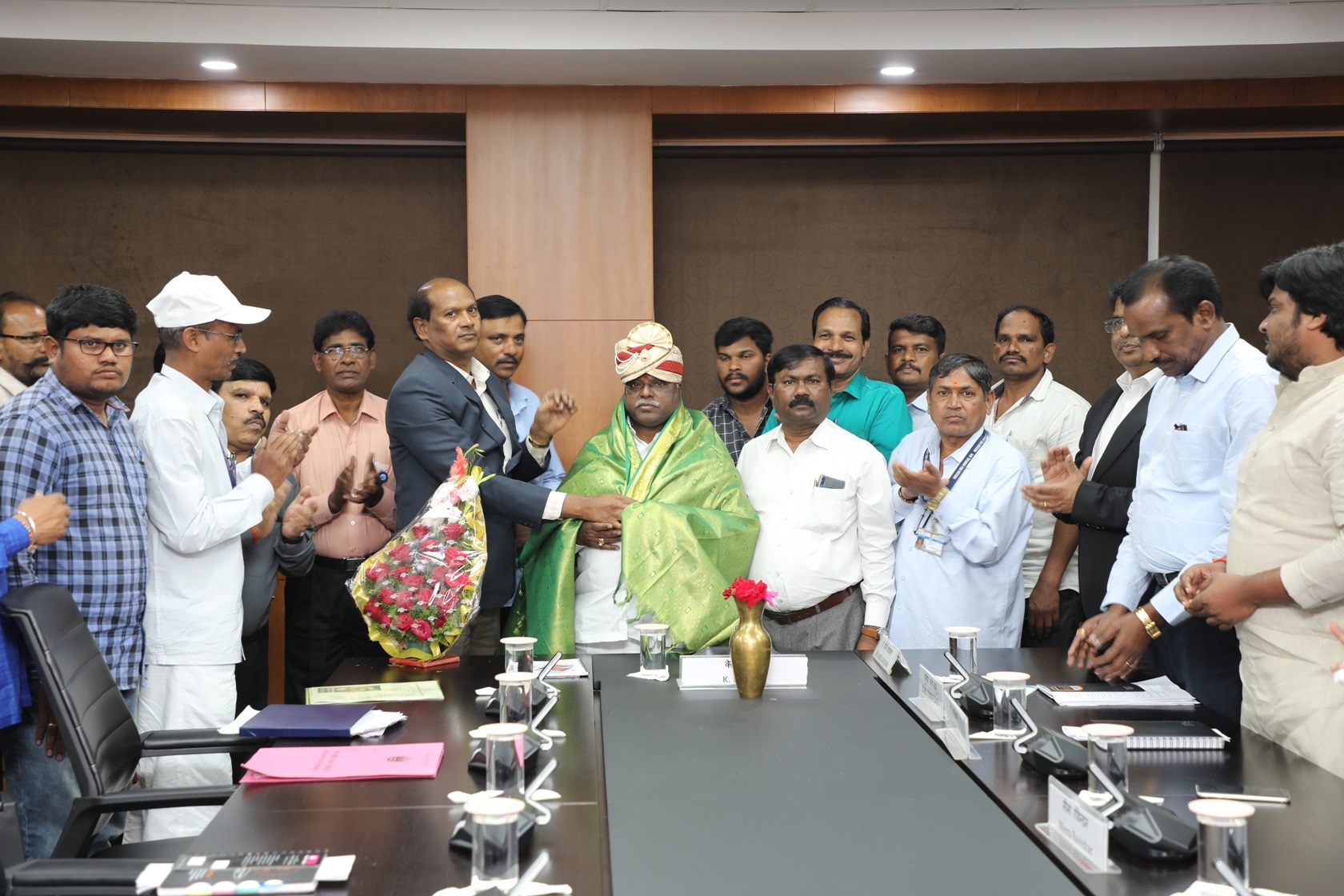 Felicitation to Hon’ble Member by NFCSCRPS