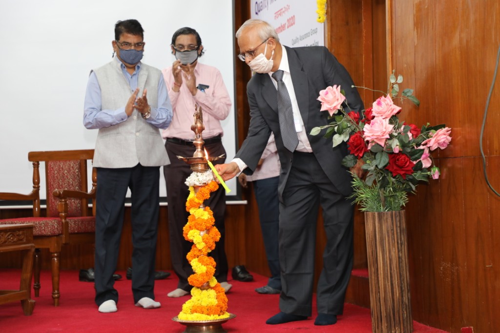 Lighting of Lamp.