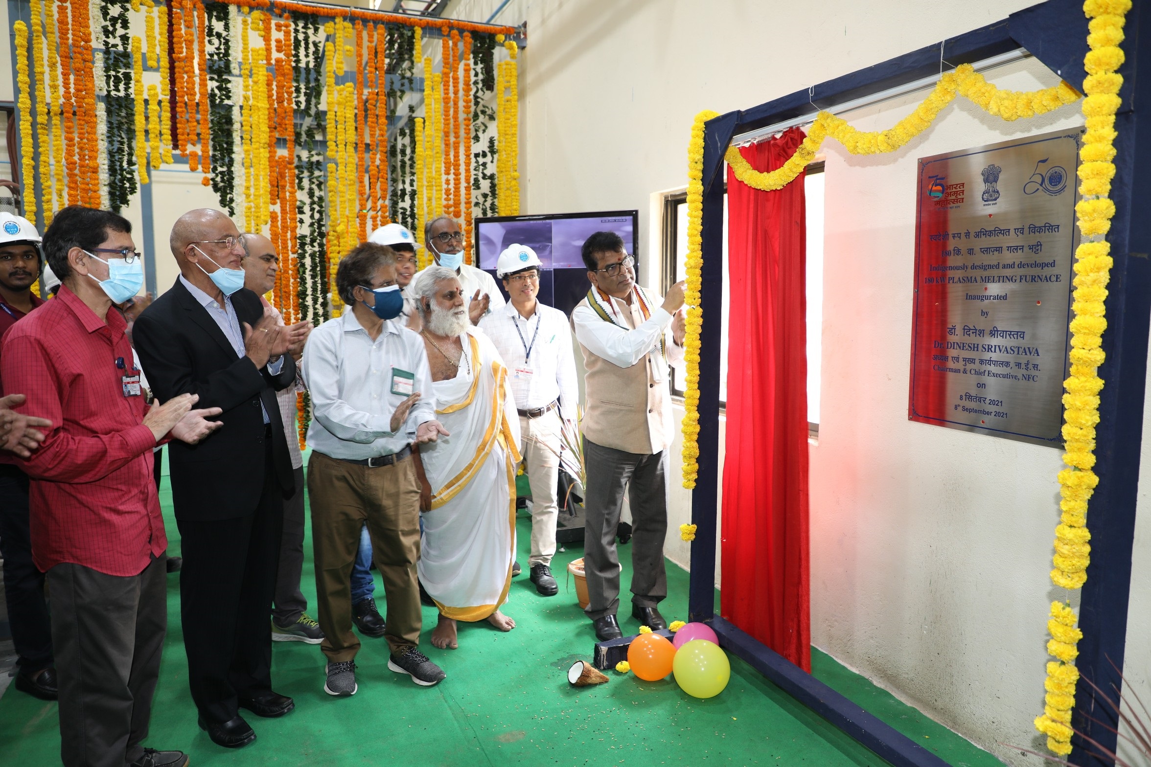 Unveiling inauguration plaque.