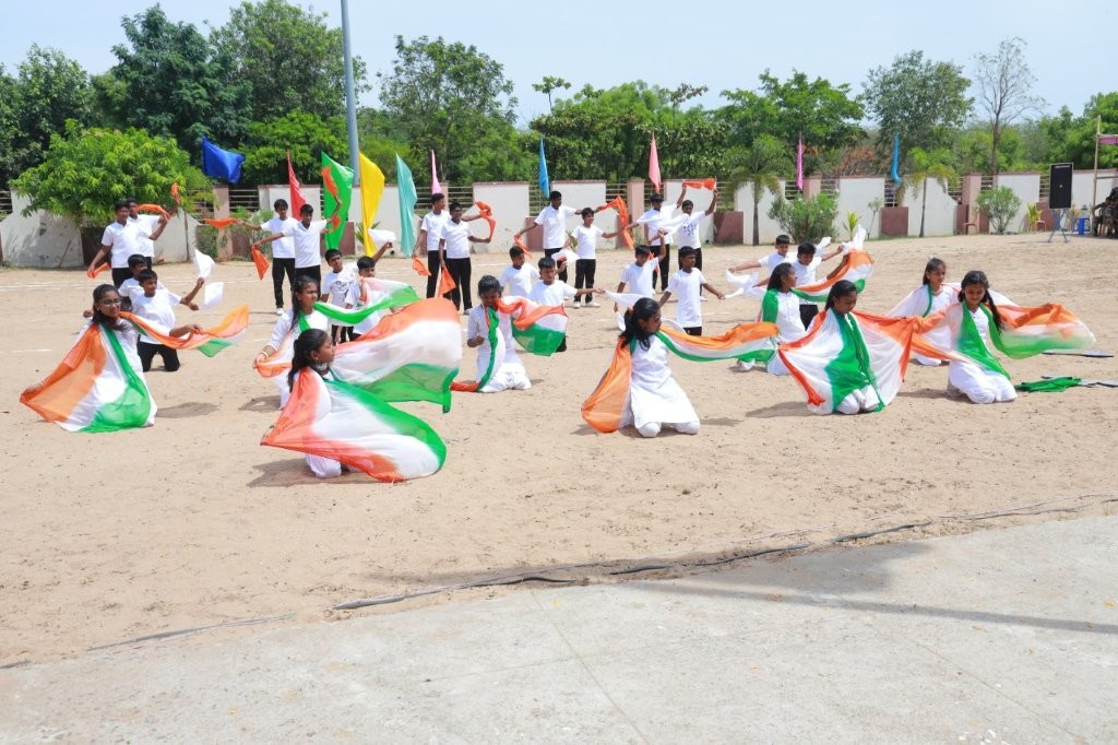Dance performance by AECS, School Children