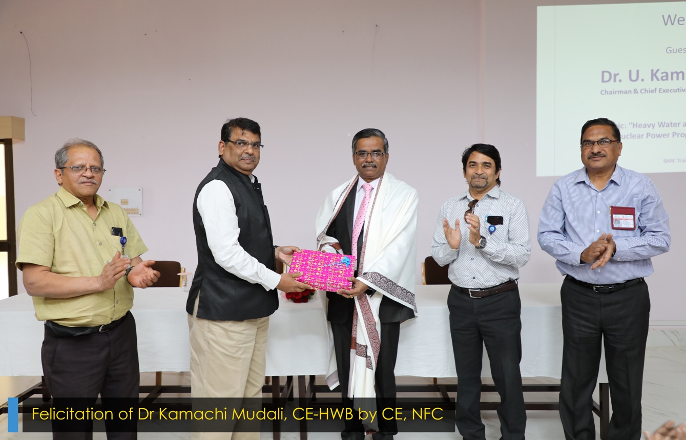 Felicitation of Dr Kamachi Mudali, CE-HWB by CE, NFC