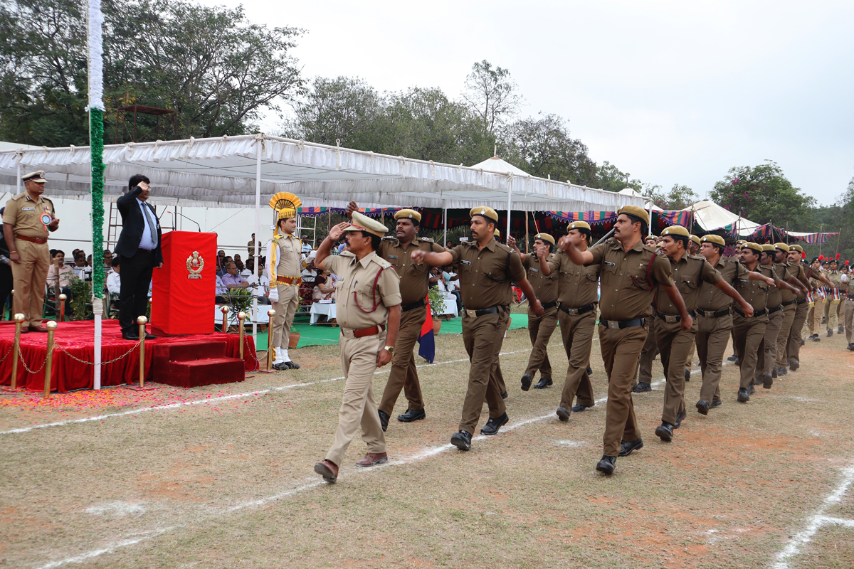 Fire Service staff salute to CE, NFC